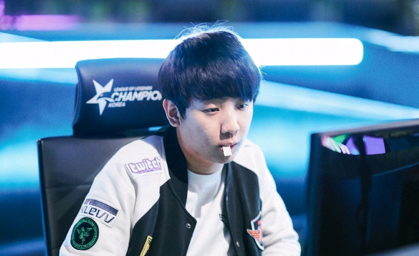 是荣誉榜的 是荣誉榜的